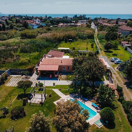 Hotel Tra Terra E Mare à Flumini di Quartu Extérieur photo