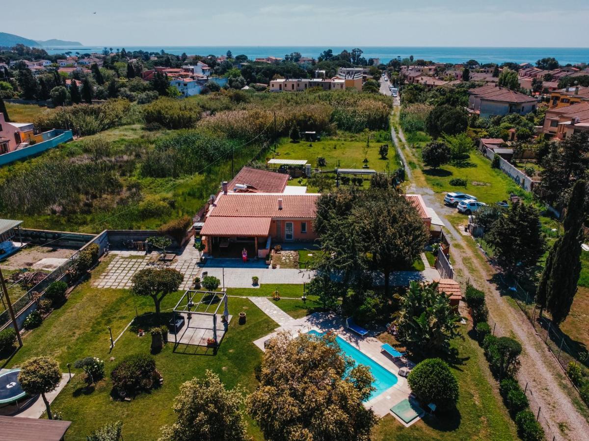 Hotel Tra Terra E Mare à Flumini di Quartu Extérieur photo