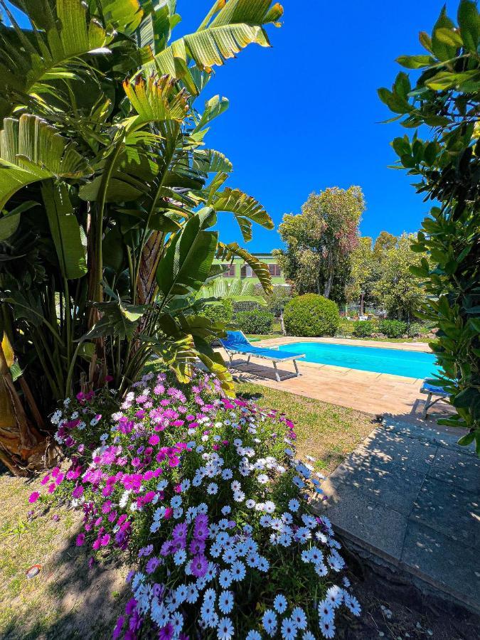 Hotel Tra Terra E Mare à Flumini di Quartu Extérieur photo