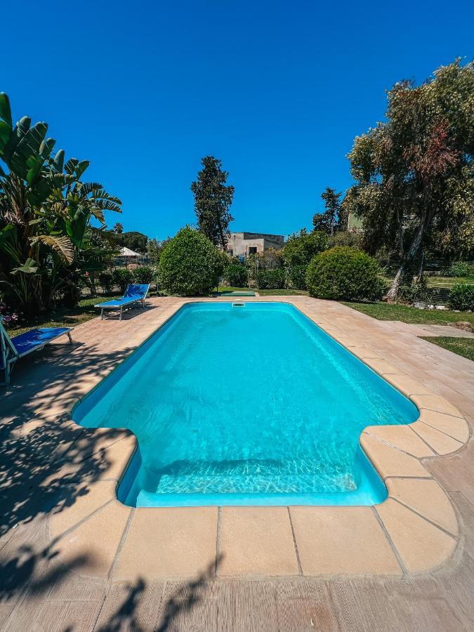 Hotel Tra Terra E Mare à Flumini di Quartu Extérieur photo