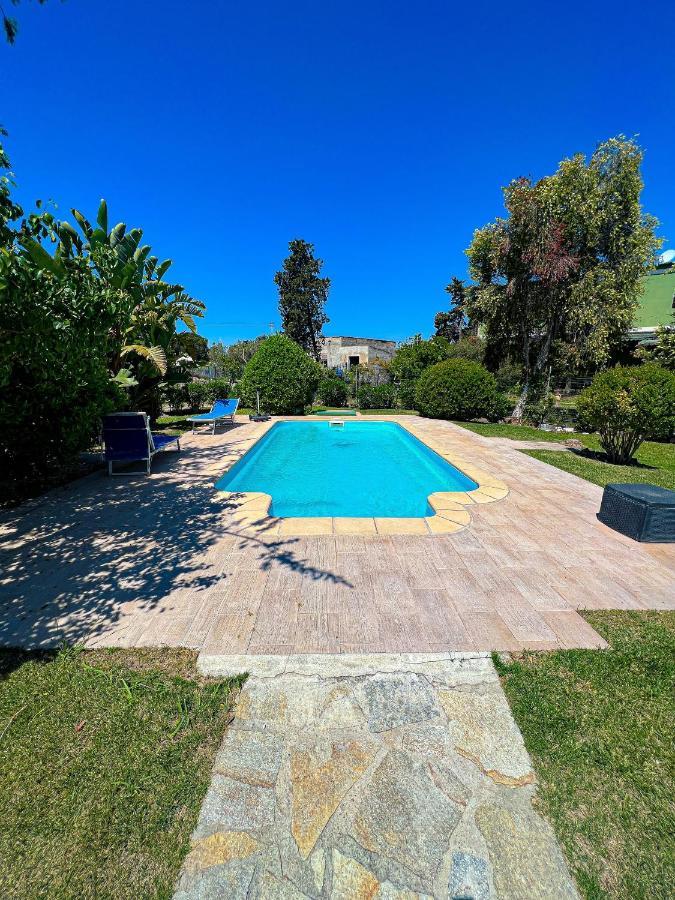 Hotel Tra Terra E Mare à Flumini di Quartu Extérieur photo